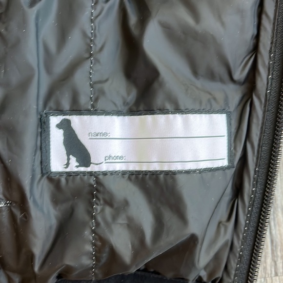 Boys XS 5/6 Brand New Condition Eddie Bauer Puffer jacket - Picture 4 of 7